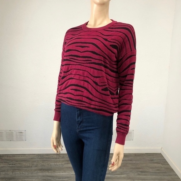 T/O sweater tigers print red,black size:S - Picture 6 of 14